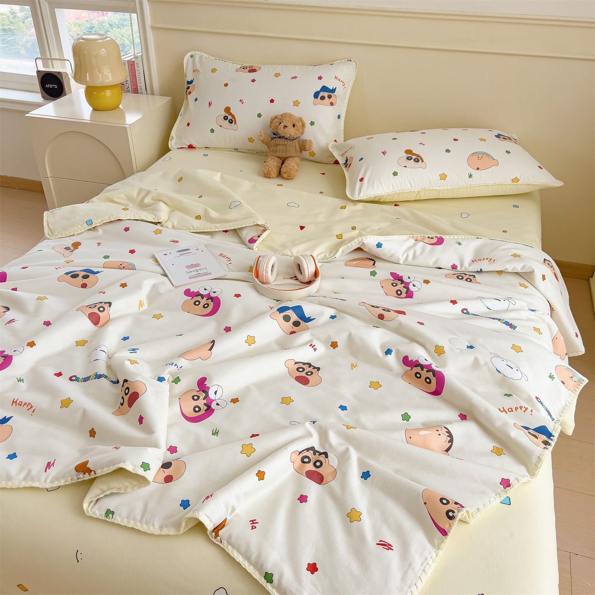 91家纺网 家纺一手货源 找家纺 兄弟坊 2026新款正版授权卡通全棉13370印花夏被夏凉被儿童被 夏被四件套 春日部小新