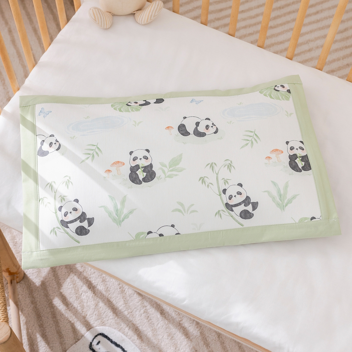 91家纺网 家纺一手货源 找家纺 荷马之梦 2026新款A类母婴原创卡通冰丝儿童枕套 萌趣熊猫