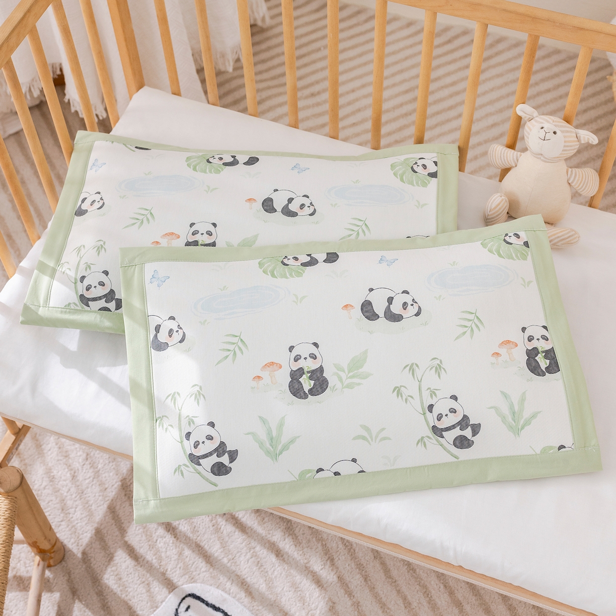 91家纺网 家纺一手货源 找家纺 荷马之梦 2026新款A类母婴原创卡通冰丝儿童枕套 萌趣熊猫