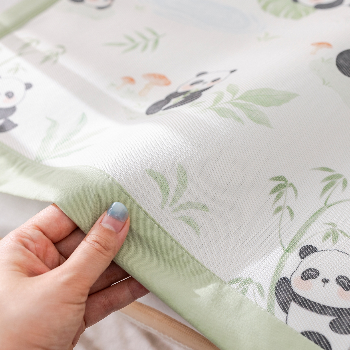 91家纺网 家纺一手货源 找家纺 荷马之梦 2026新款A类母婴原创卡通冰丝儿童枕套 萌趣熊猫