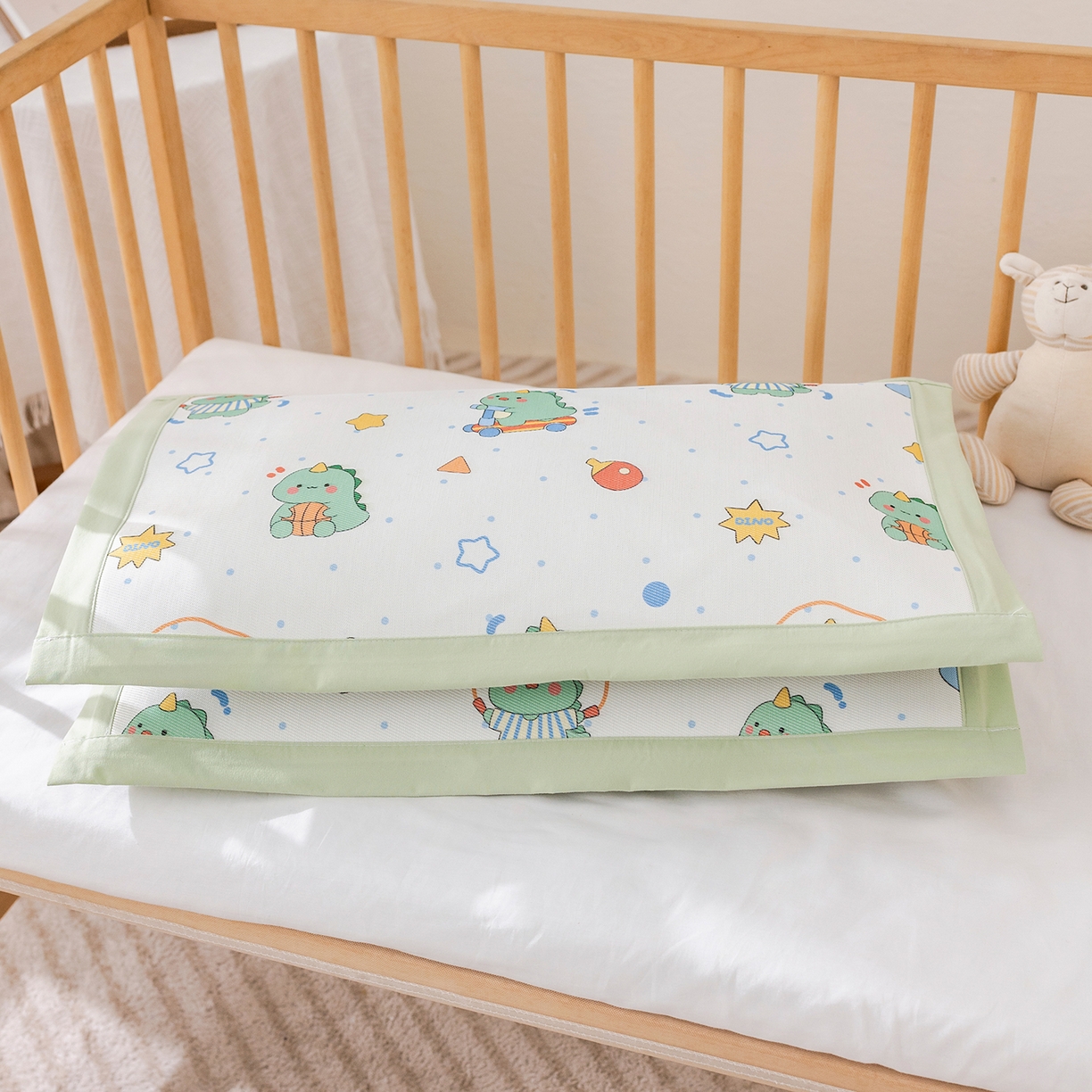 91家纺网 家纺一手货源 找家纺 荷马之梦 2026新款A类母婴原创卡通冰丝儿童枕套 运动恐龙