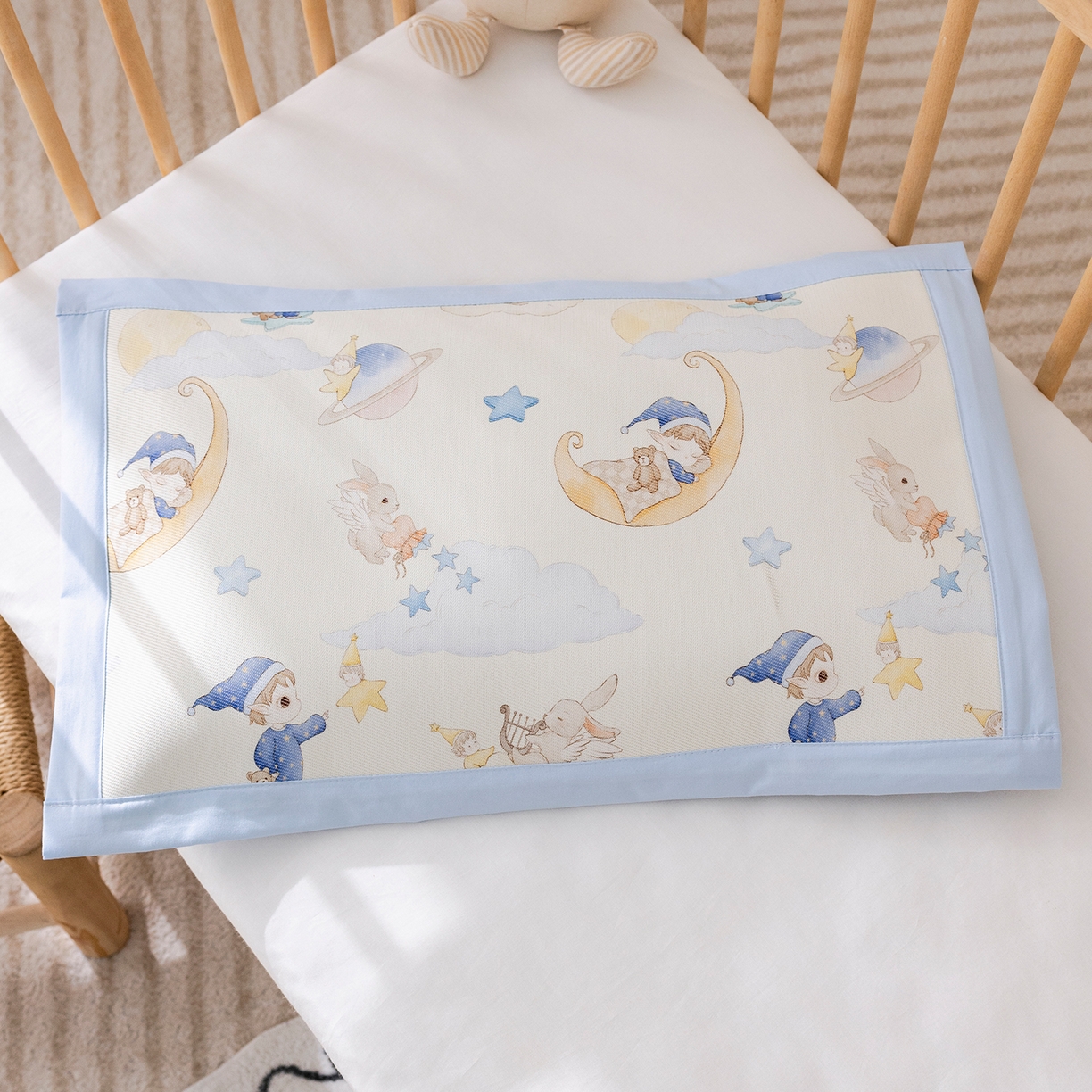 91家纺网 家纺一手货源 找家纺 荷马之梦 2026新款A类母婴原创卡通冰丝儿童枕套 星空游记