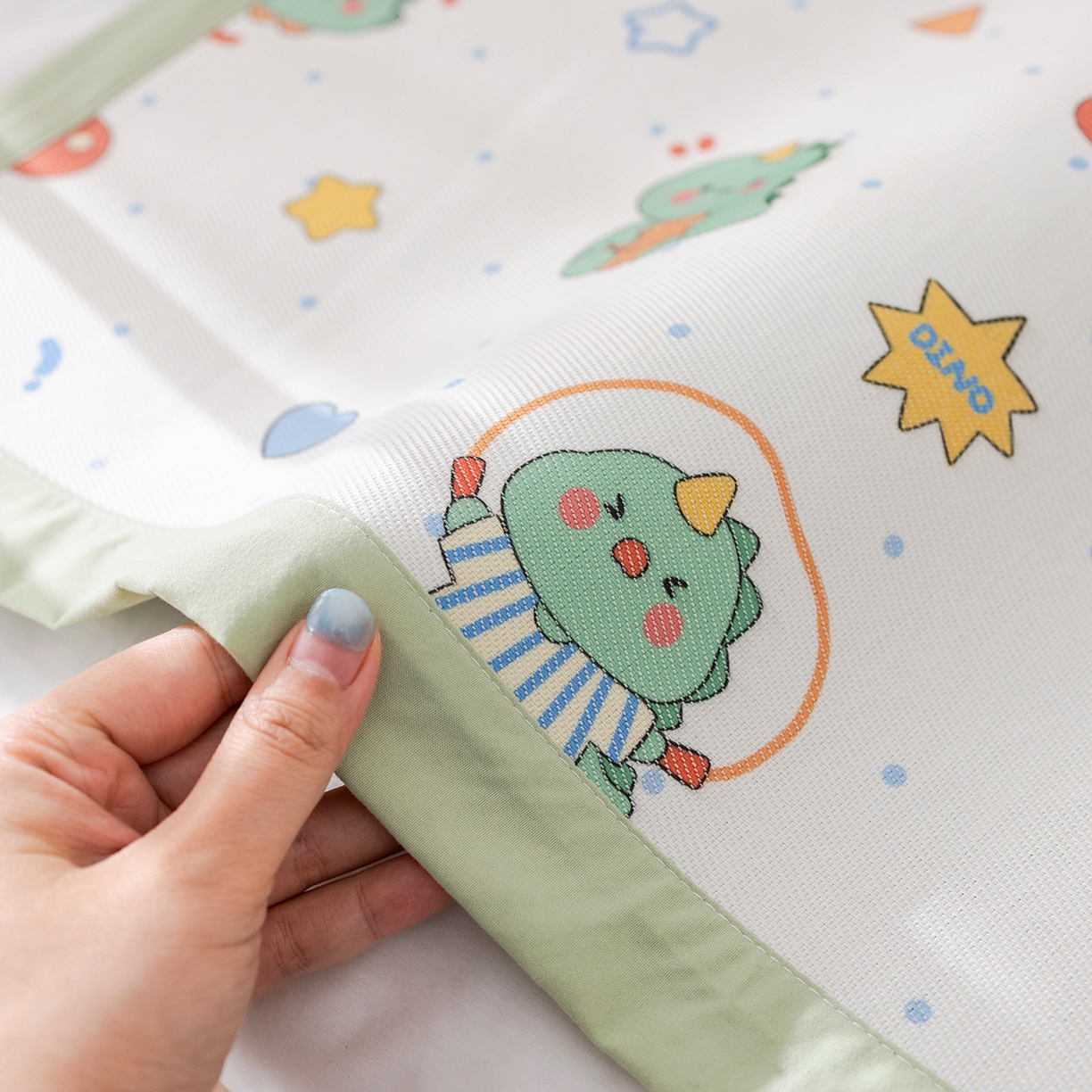 91家纺网 家纺一手货源 找家纺 荷马之梦 2026新款A类母婴原创卡通冰丝儿童枕套 运动恐龙