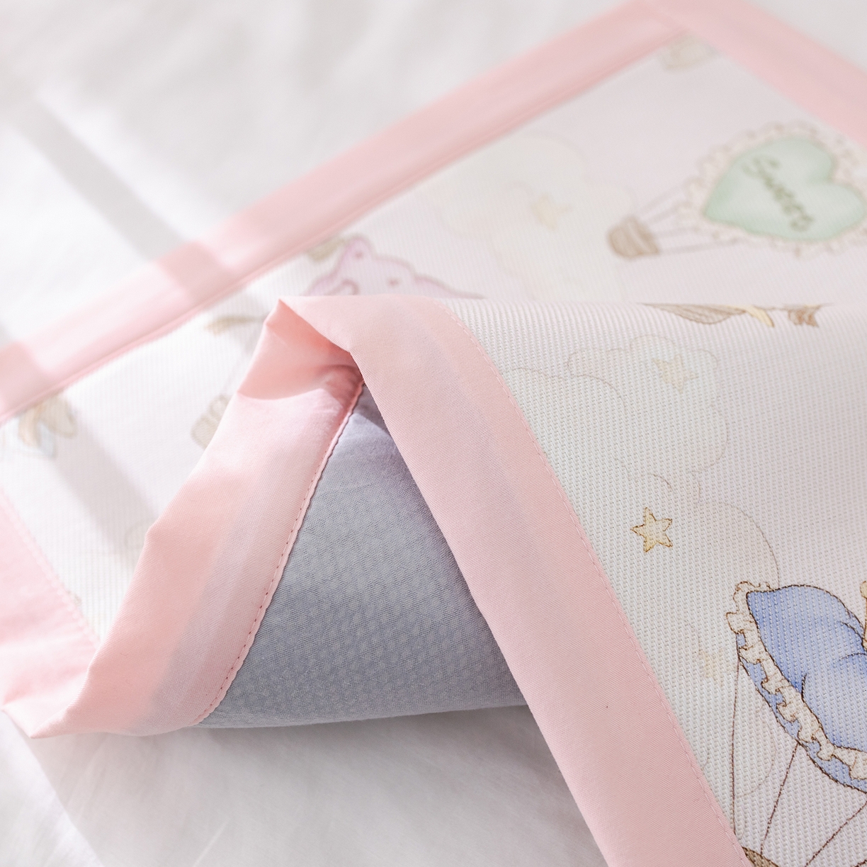 91家纺网 家纺一手货源 找家纺 荷马之梦 2026新款A类母婴原创卡通冰丝儿童枕套 甜屿绮梦