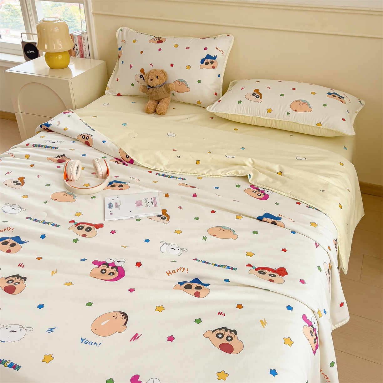 91家纺网 家纺一手货源 找家纺 兄弟坊 2026新款正版授权卡通全棉13370印花夏被夏凉被儿童被 夏被四件套 春日部小新