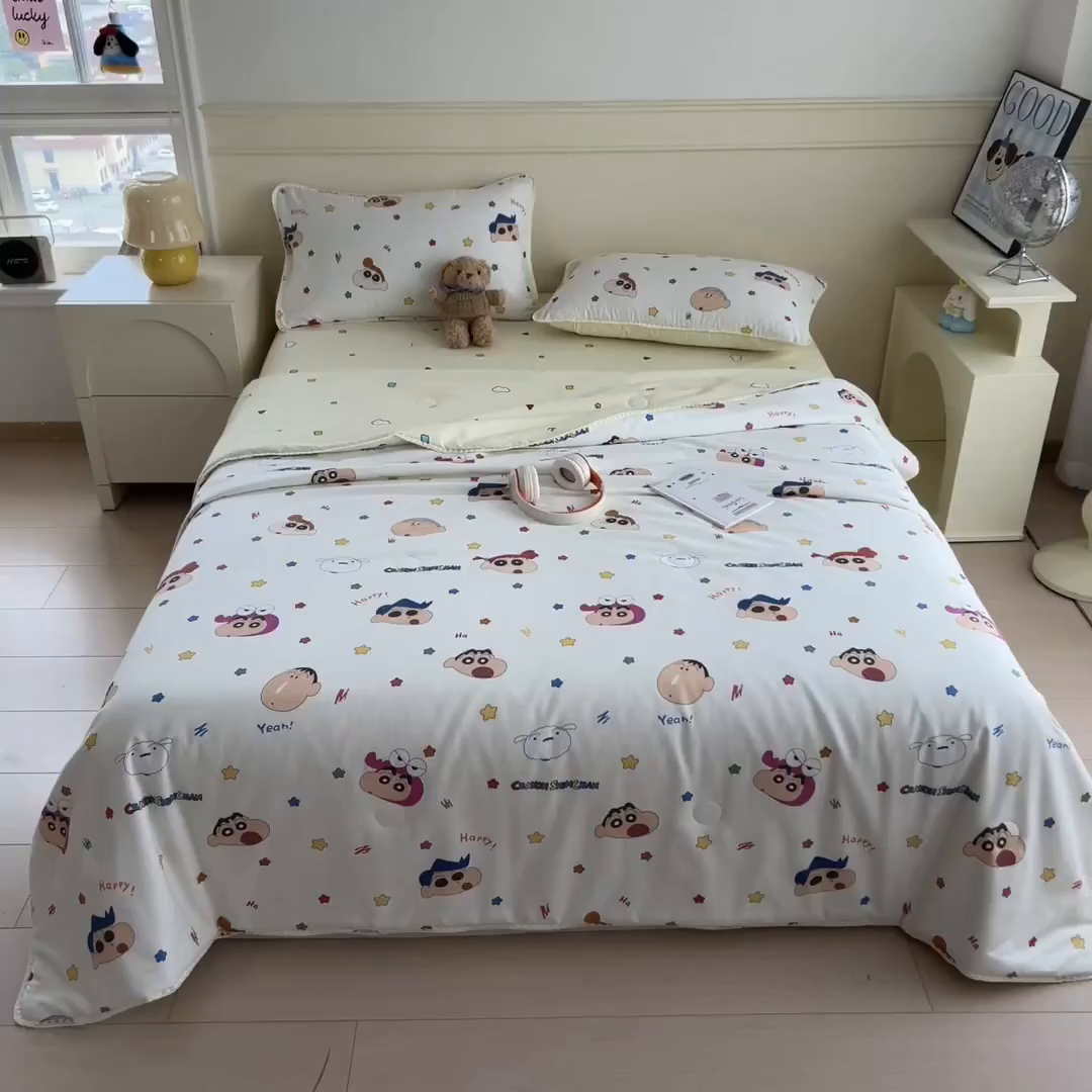 91家纺网 家纺一手货源 找家纺 兄弟坊 2026新款正版授权卡通全棉13370印花夏被夏凉被儿童被 夏被四件套 春日部小新