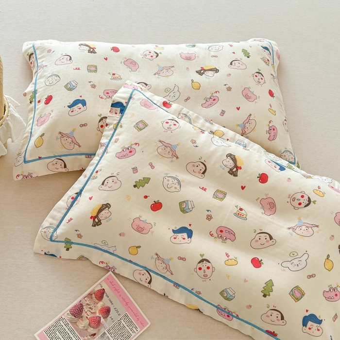 91家纺网 家纺一手货源 找家纺 百寐 2026新款母婴A类双层棉纱枕套婴幼儿卡通宝宝枕套子母信封枕套 可爱小新