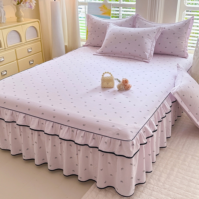 91家纺网 家纺一手货源 找家纺 优家居 2026新款A类水洗棉床裙四件套皱皱纱韩版公主风花边床罩直播爆款外贸定制 粉雾结语