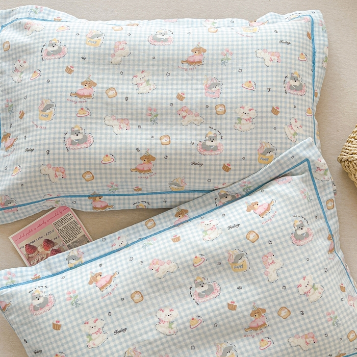 91家纺网 家纺一手货源 找家纺 百寐 2026新款母婴A类双层棉纱枕套婴幼儿卡通宝宝枕套子母信封枕套 蓝格小狗