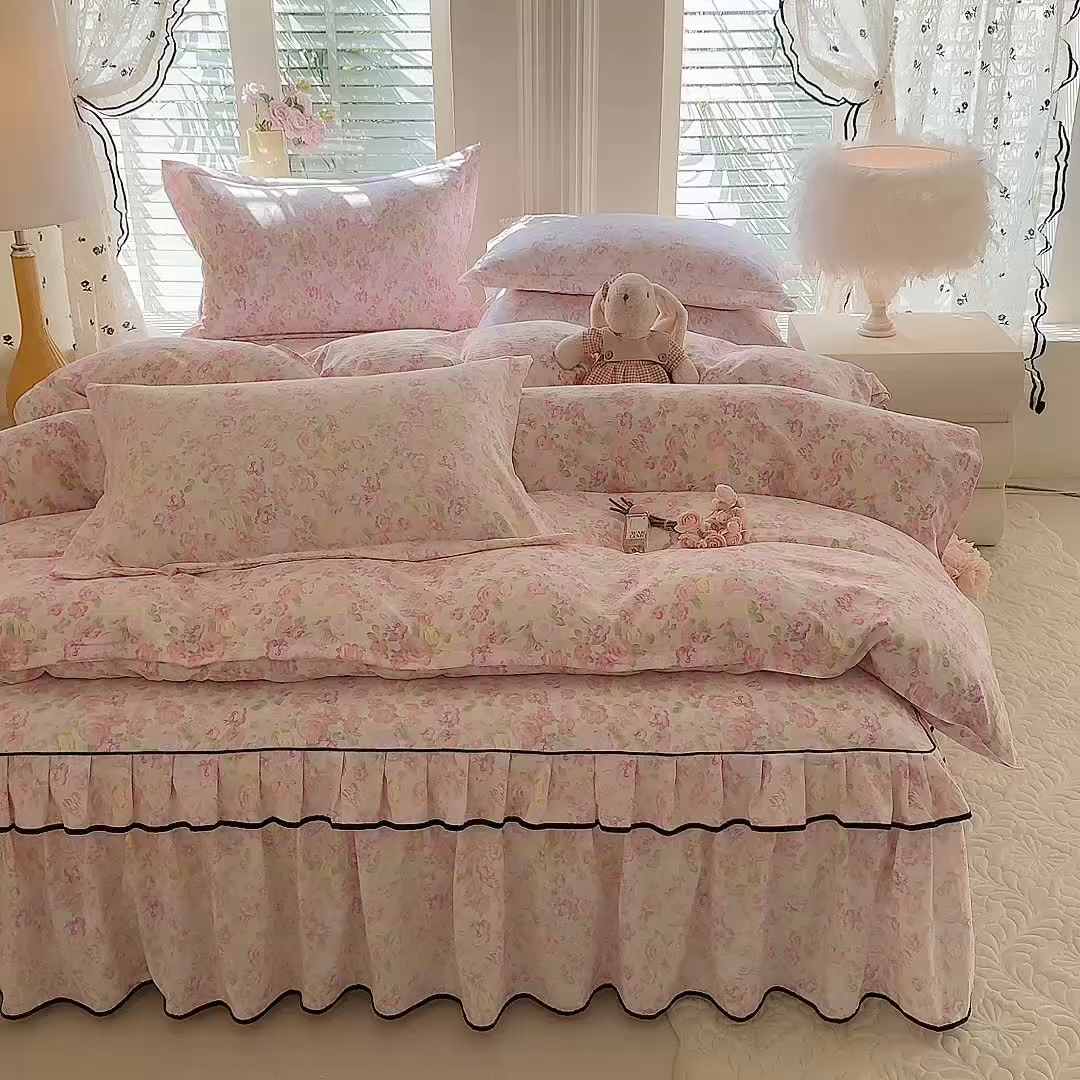 91家纺网 家纺一手货源 找家纺 优家居 2026新款A类水洗棉床裙四件套皱皱纱韩版公主风花边床罩直播爆款外贸定制 欧若拉