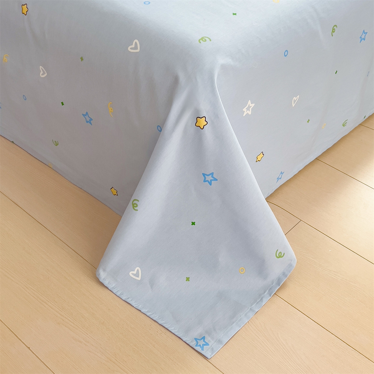 91家纺网 家纺一手货源 找家纺 兄弟坊 2026新款正版授权卡通全棉13370印花夏被夏凉被儿童被 夏被四件套 星舰蓝奥特