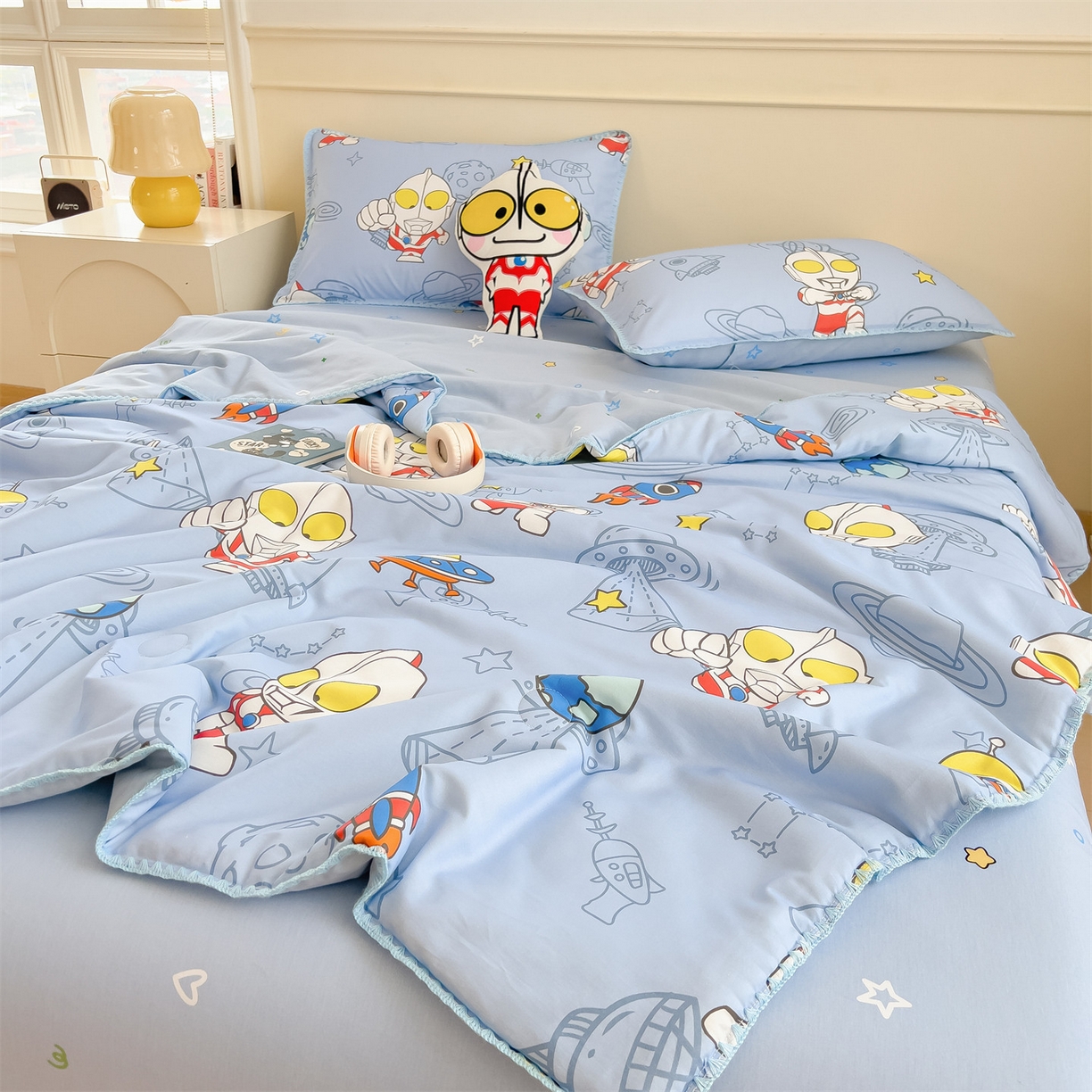 91家纺网 家纺一手货源 找家纺 兄弟坊 2026新款正版授权卡通全棉13370印花夏被夏凉被儿童被 夏被四件套 星舰蓝奥特