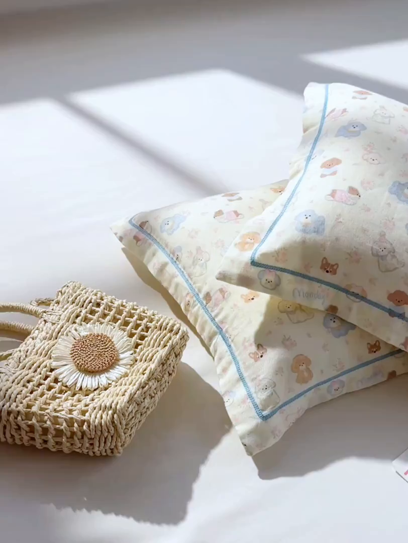 91家纺网 家纺一手货源 找家纺 百寐 2026新款母婴A类双层棉纱枕套婴幼儿卡通宝宝枕套子母信封枕套 小泡芙