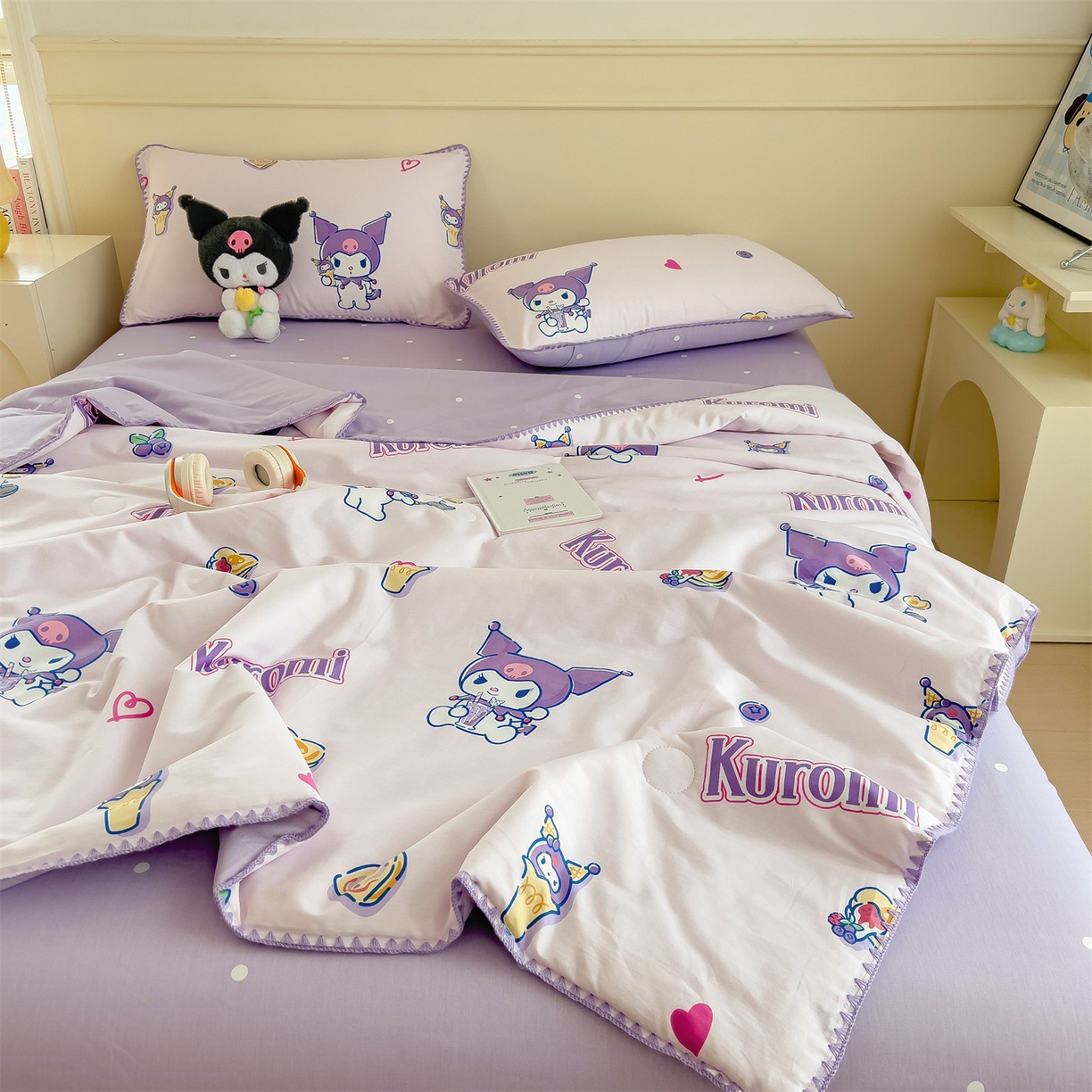 91家纺网 家纺一手货源 找家纺 兄弟坊 2026新款正版授权卡通全棉13370印花夏被夏凉被儿童被 夏被四件套 紫梦库洛米