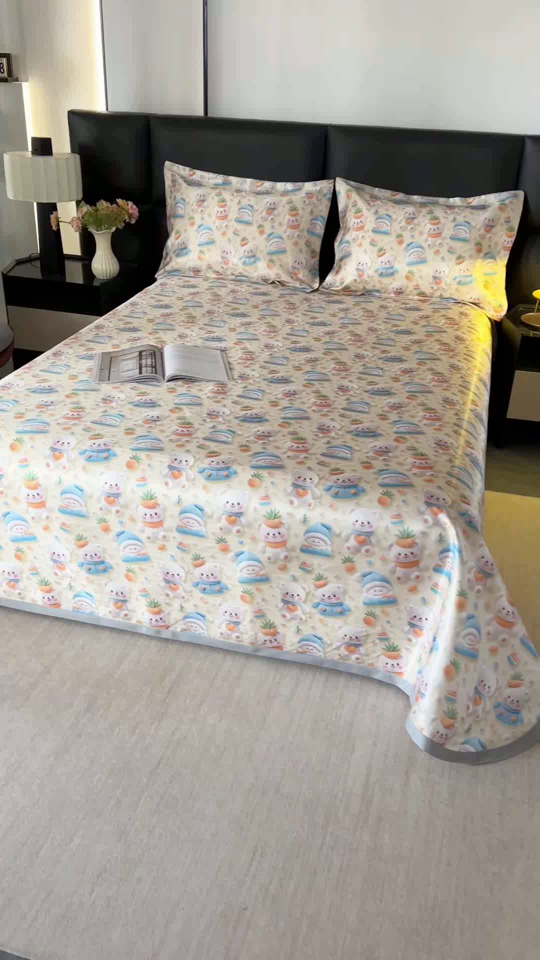 91家纺网 家纺一手货源 找家纺 绒品壹家家纺 2026新款立体数码印花凉感丝冰丝席软凉席席子三件套 清凉一夏  黄