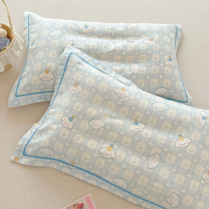 91家纺网 家纺一手货源 找家纺 百寐 2026新款母婴A类双层棉纱枕套婴幼儿卡通宝宝枕套子母信封枕套 樱桃小狗