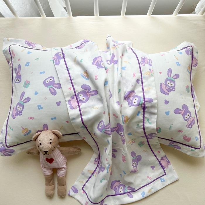 91家纺网 家纺一手货源 找家纺 百寐 2026新款母婴A类双层棉纱枕套婴幼儿卡通宝宝枕套子母信封枕套 紫黛露
