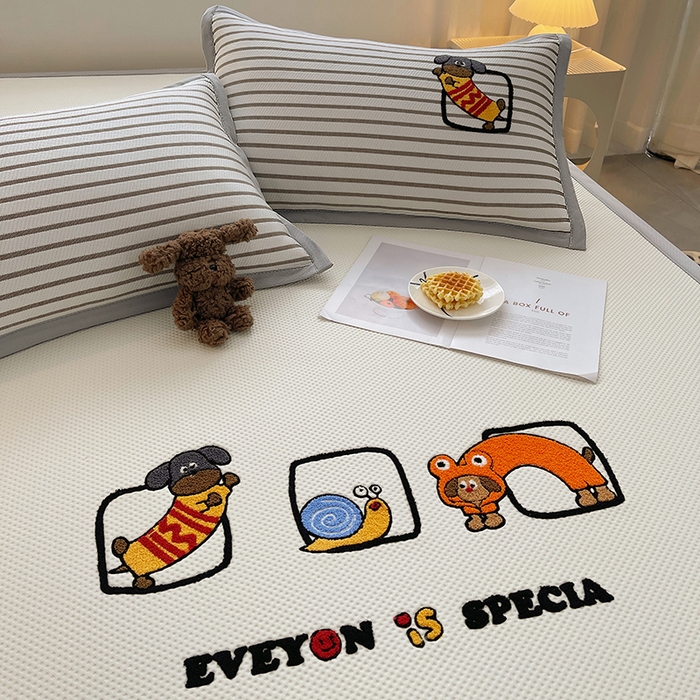 91家纺网 家纺一手货源 找家纺 （总）炫拼家纺 2026新款A类满天星凉豆豆卡通毛巾绣大包边复合凉席