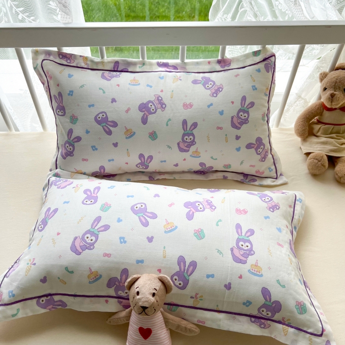 91家纺网 家纺一手货源 找家纺 百寐 2026新款母婴A类双层棉纱枕套婴幼儿卡通宝宝枕套子母信封枕套 紫黛露