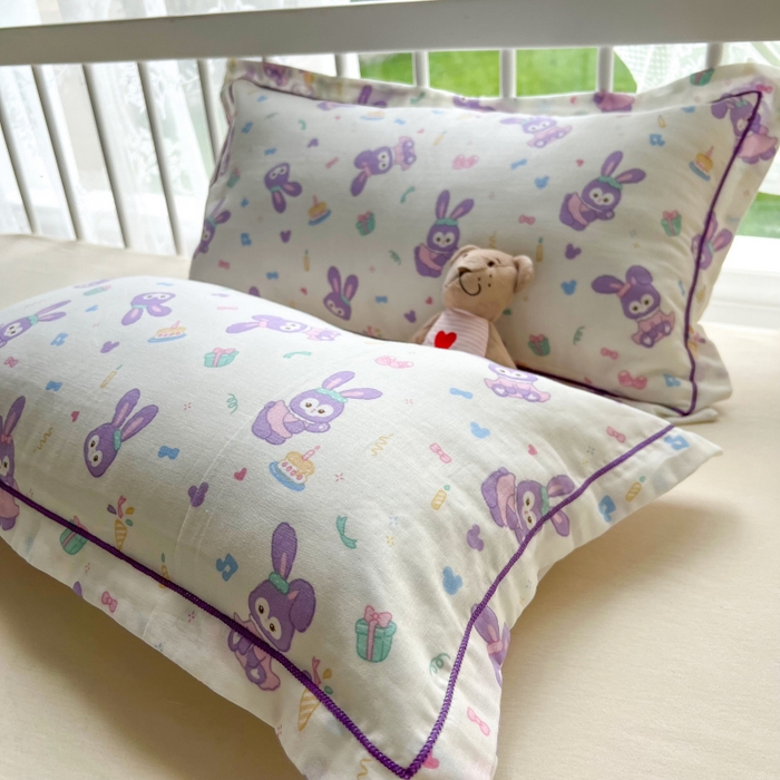 91家纺网 家纺一手货源 找家纺 百寐 2026新款母婴A类双层棉纱枕套婴幼儿卡通宝宝枕套子母信封枕套 紫黛露