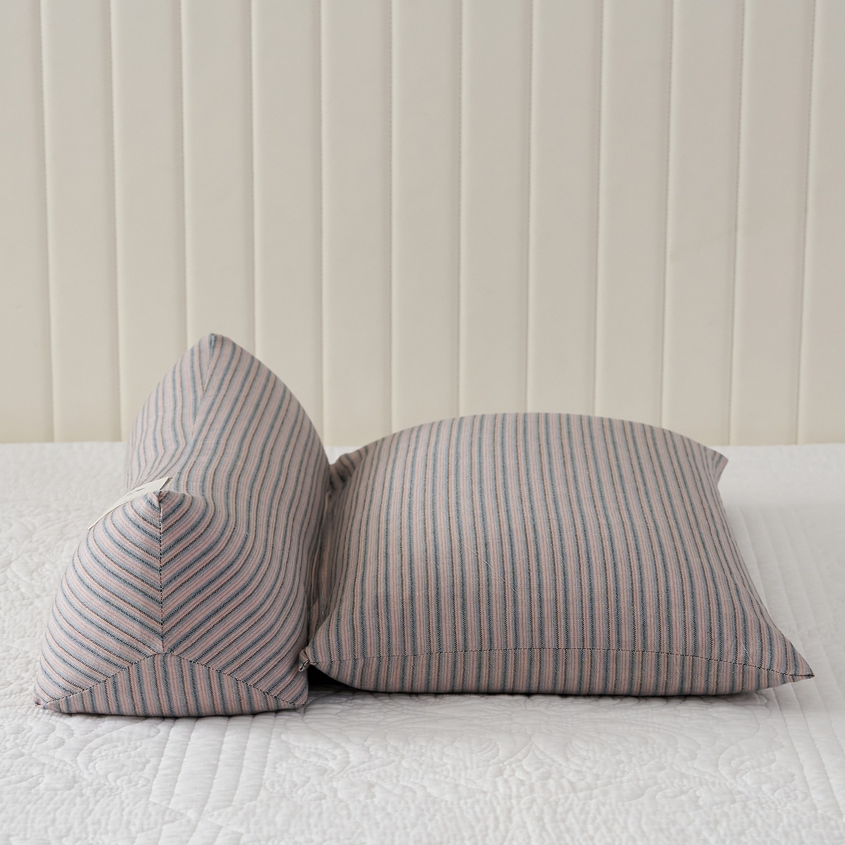 91家纺网 家纺一手货源 找家纺 （总）乐可 2026新款条纹生态荞麦组合枕枕头枕芯