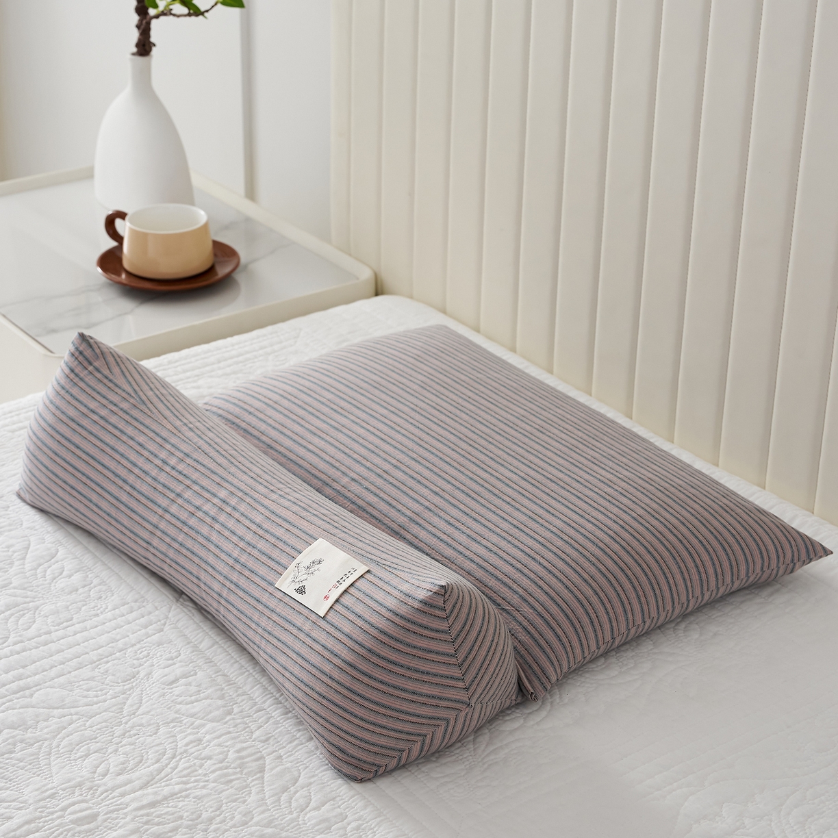 91家纺网 家纺一手货源 找家纺 乐可 2024新款颈椎悬浮枕枕头枕芯 颈椎悬浮枕-灰