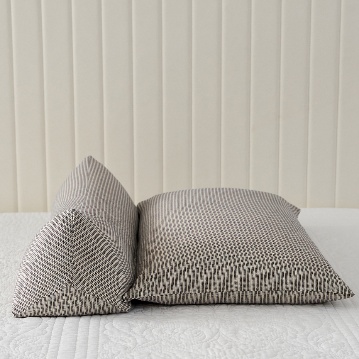 91家纺网 家纺一手货源 找家纺 乐可 2026新款条纹生态荞麦组合枕枕头枕芯 生态组合枕-杏仁