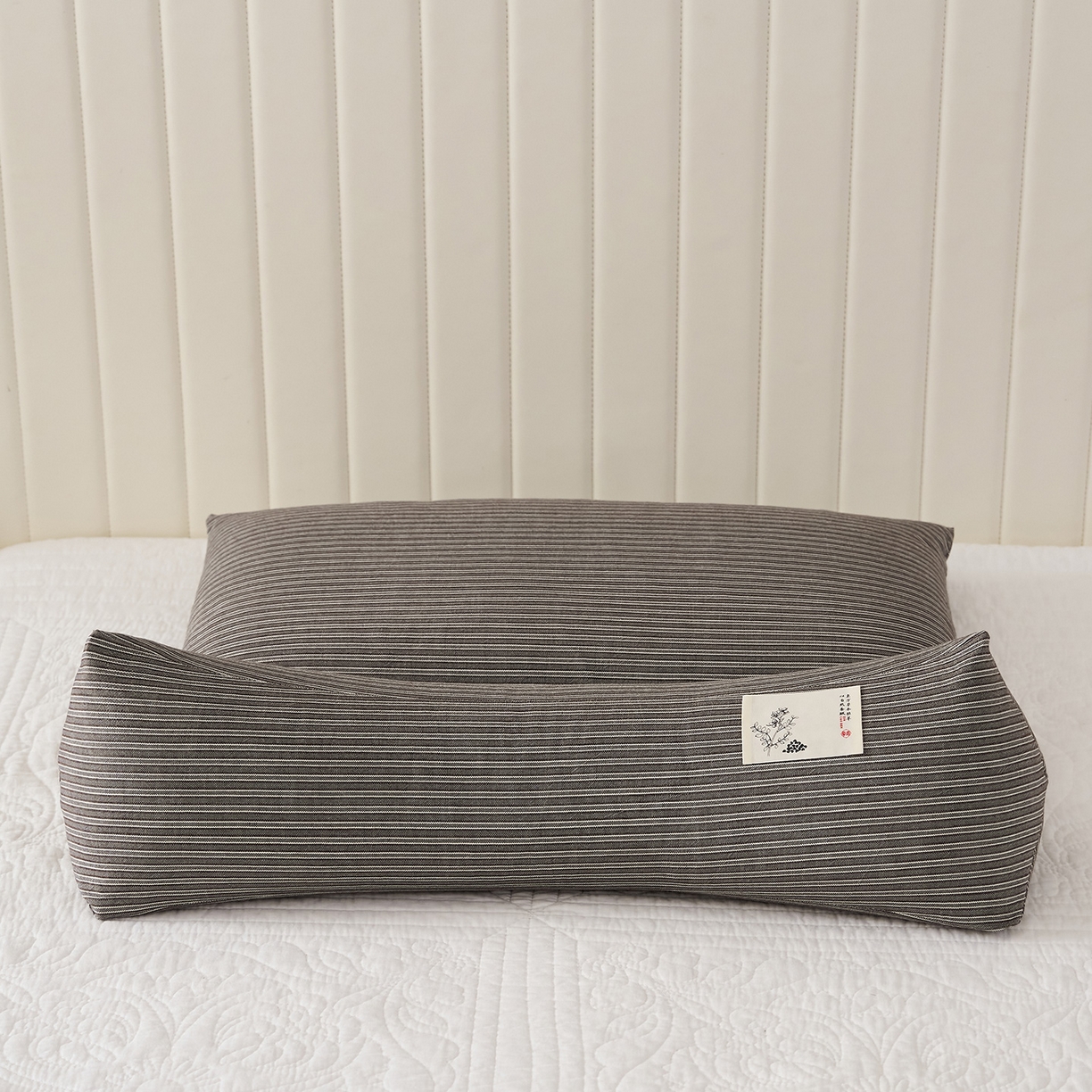 91家纺网 家纺一手货源 找家纺 乐可 2026新款条纹生态荞麦组合枕枕头枕芯 生态组合枕-深灰