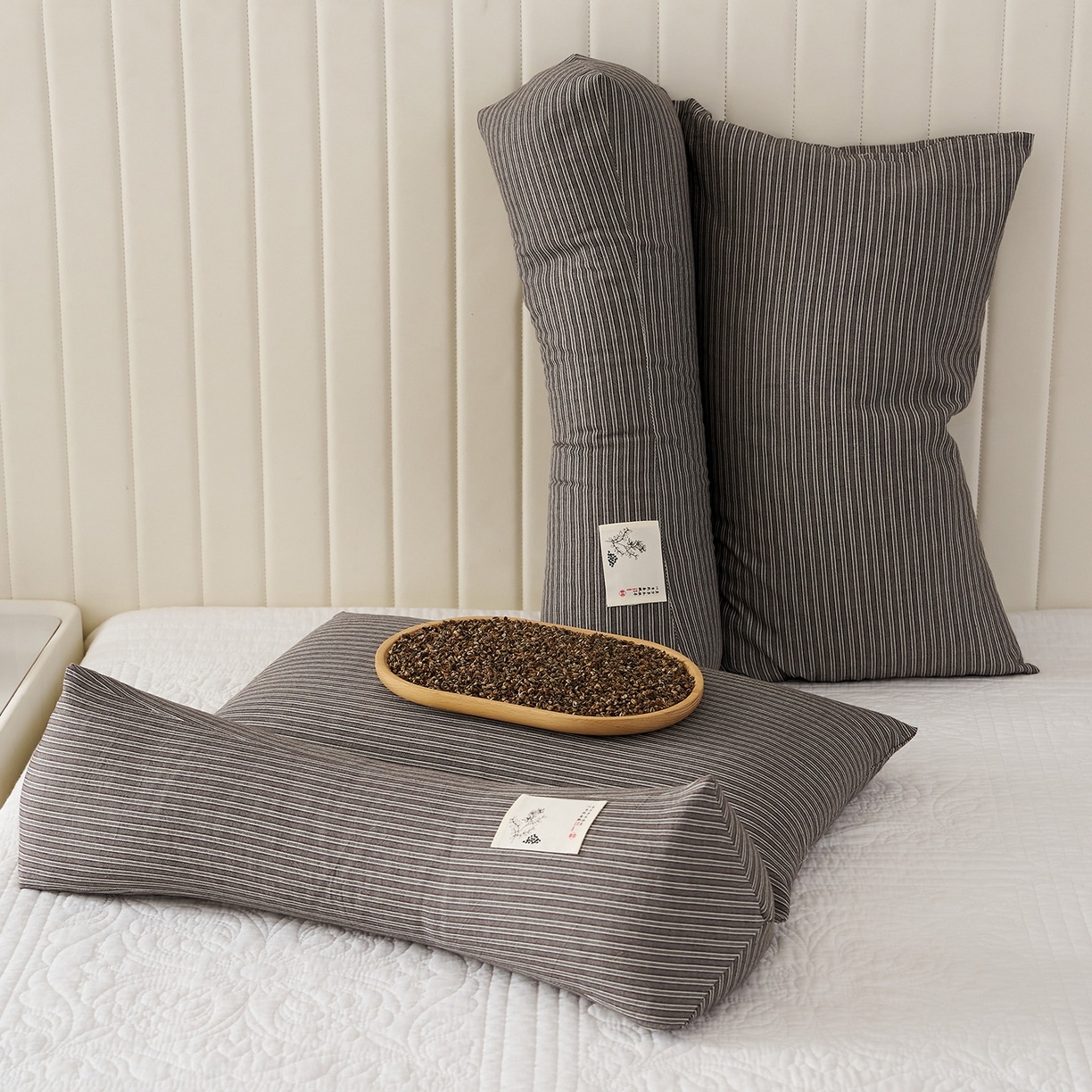 91家纺网 家纺一手货源 找家纺 乐可 2026新款条纹生态荞麦组合枕枕头枕芯 生态组合枕-深灰