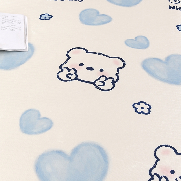 91家纺网 家纺一手货源 找家纺 绒品壹家家纺 2026新款立体数码印花凉感丝冰丝席软凉席席子三件套 小熊  蓝