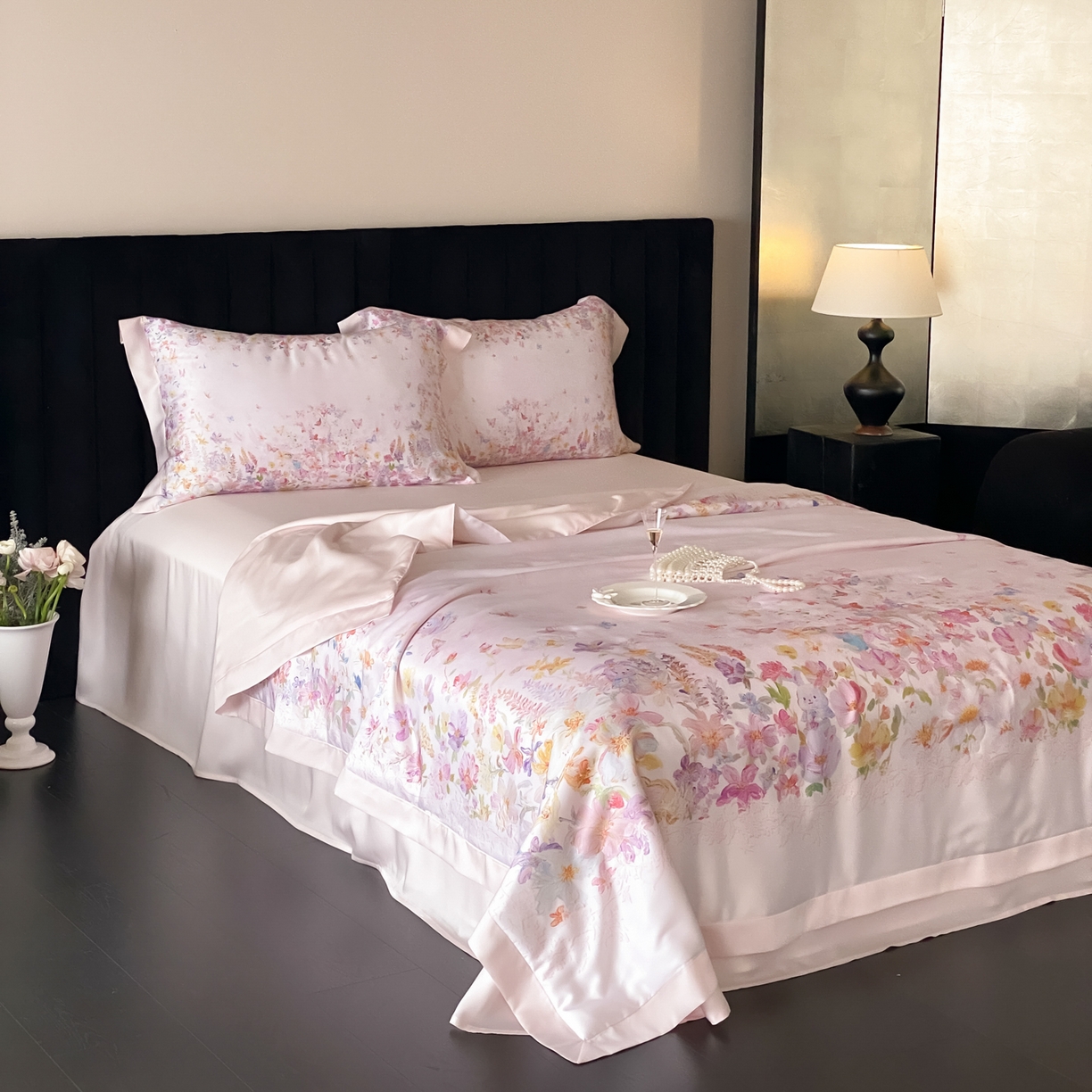 91家纺网 家纺一手货源 找家纺 （总）云栖家居 2026新款60天丝数码印花夏被四件套-绮梦花间