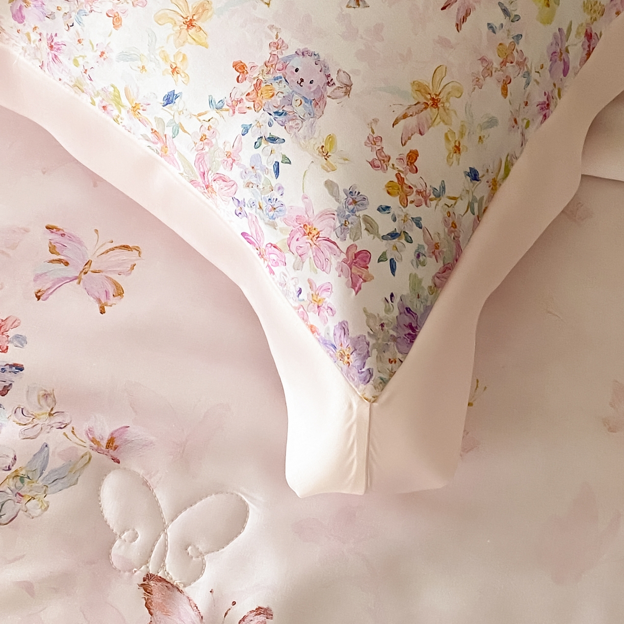 91家纺网 家纺一手货源 找家纺 （总）云栖家居 2026新款60天丝数码印花夏被四件套-绮梦花间