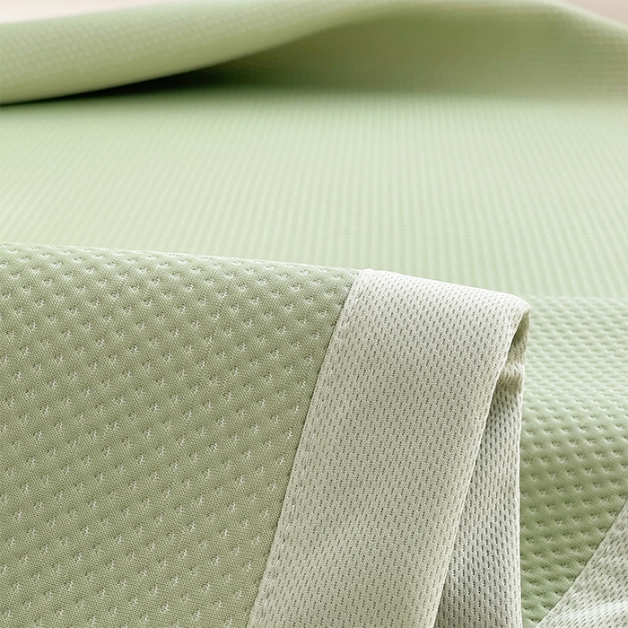 91家纺网 家纺一手货源 找家纺 炫拼家纺 2026新款A类满天星凉豆豆卡通毛巾绣大包边复合凉席 泡芙狗