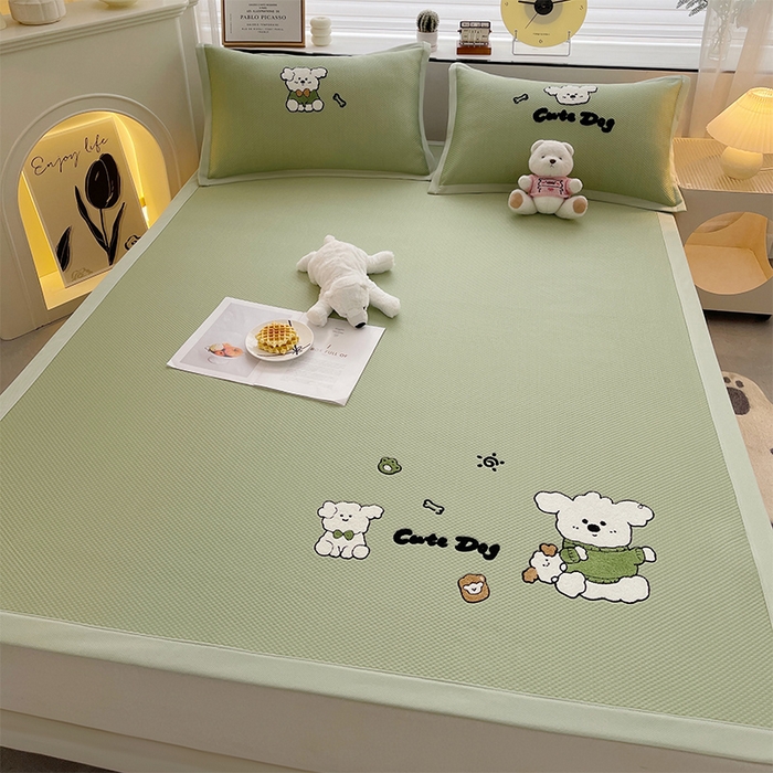 91家纺网 家纺一手货源 找家纺 炫拼家纺 2026新款A类满天星凉豆豆卡通毛巾绣大包边复合凉席 泡芙狗