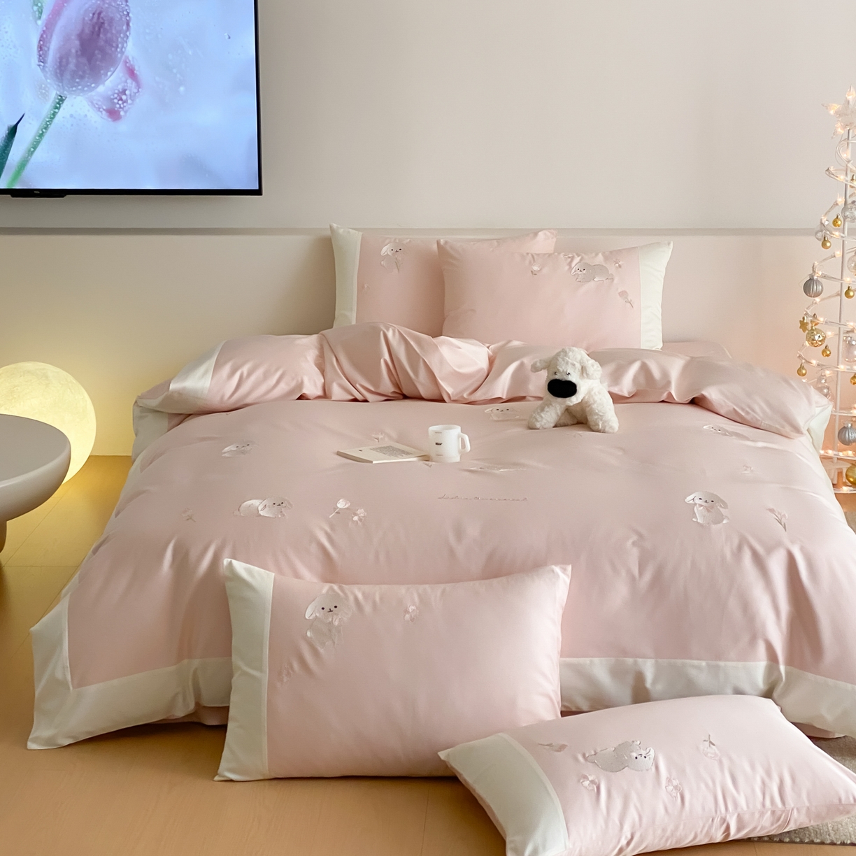 91家纺网 家纺一手货源 找家纺 （总）云栖家居 2026新款50支长绒棉拼角卡通纯棉刺绣-小萌兔