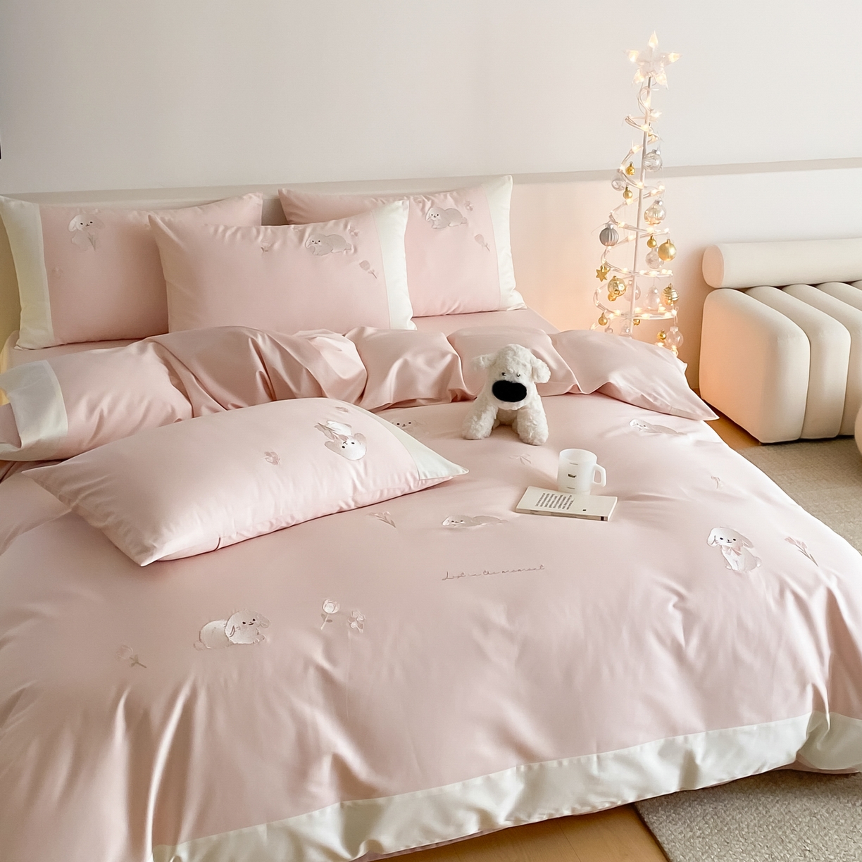 91家纺网 家纺一手货源 找家纺 （总）云栖家居 2026新款50支长绒棉拼角卡通纯棉刺绣-小萌兔