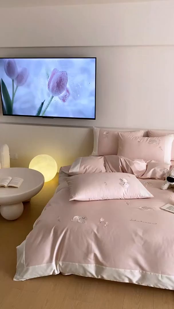 91家纺网 家纺一手货源 找家纺 云栖家居 2026新款50支长绒棉拼角卡通纯棉刺绣-小萌兔 小萌兔-粉