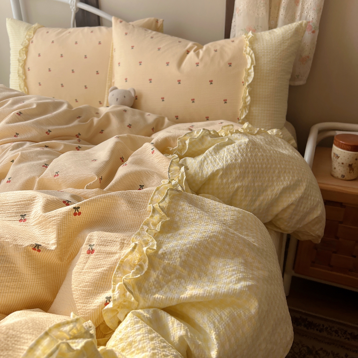 91家纺网 家纺一手货源 找家纺 （总）繁花家居 2026殷桃晚风甜梦系列少女心拼接工艺四件套