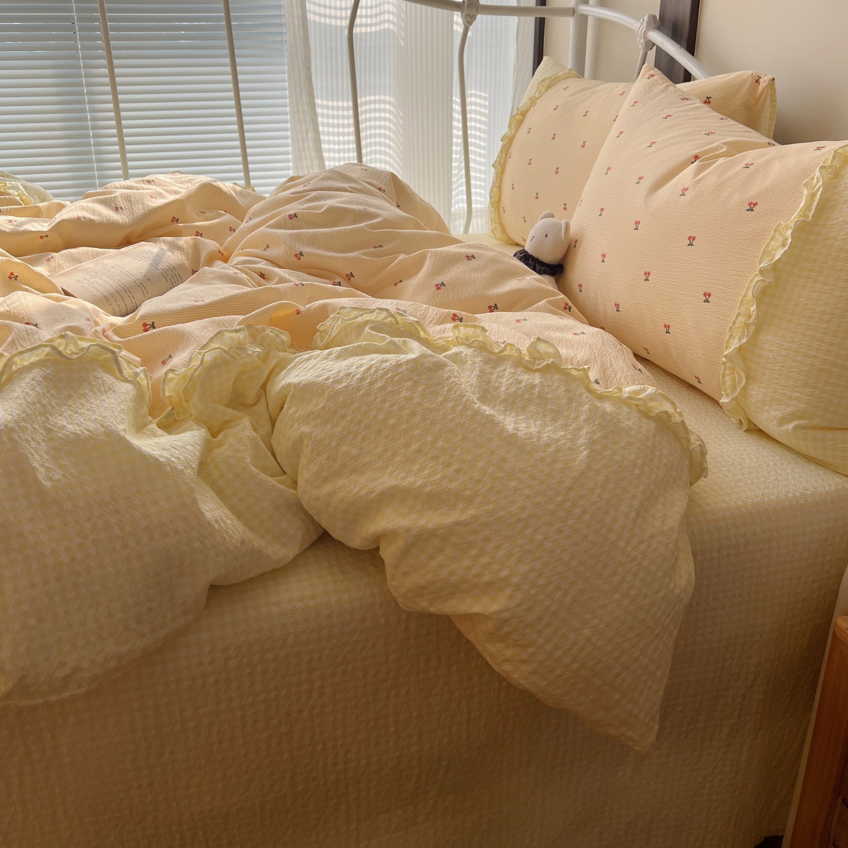 91家纺网 家纺一手货源 找家纺 （总）繁花家居 2026殷桃晚风甜梦系列少女心拼接工艺四件套