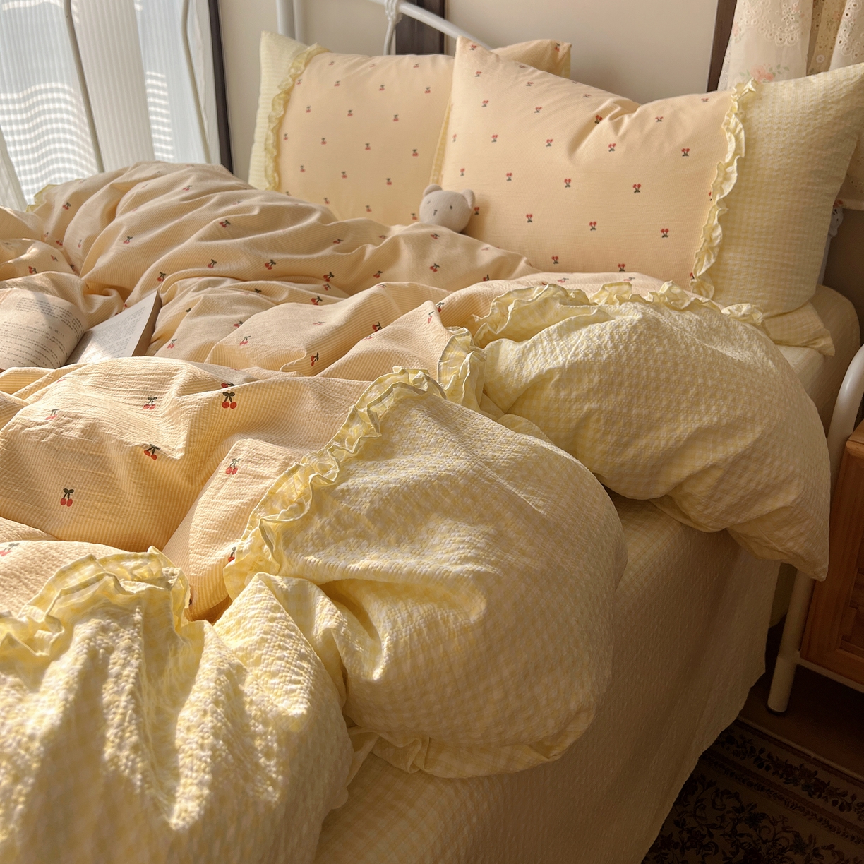 91家纺网 家纺一手货源 找家纺 （总）繁花家居 2026殷桃晚风甜梦系列少女心拼接工艺四件套