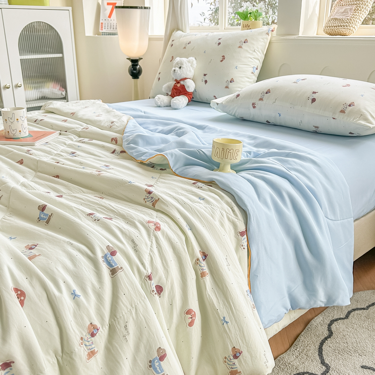 91家纺网 家纺一手货源 找家纺 富艺隆 2026新款A类水洗棉双层纱夏被空调被 皱皱纱夏凉被 可可腊肠犬