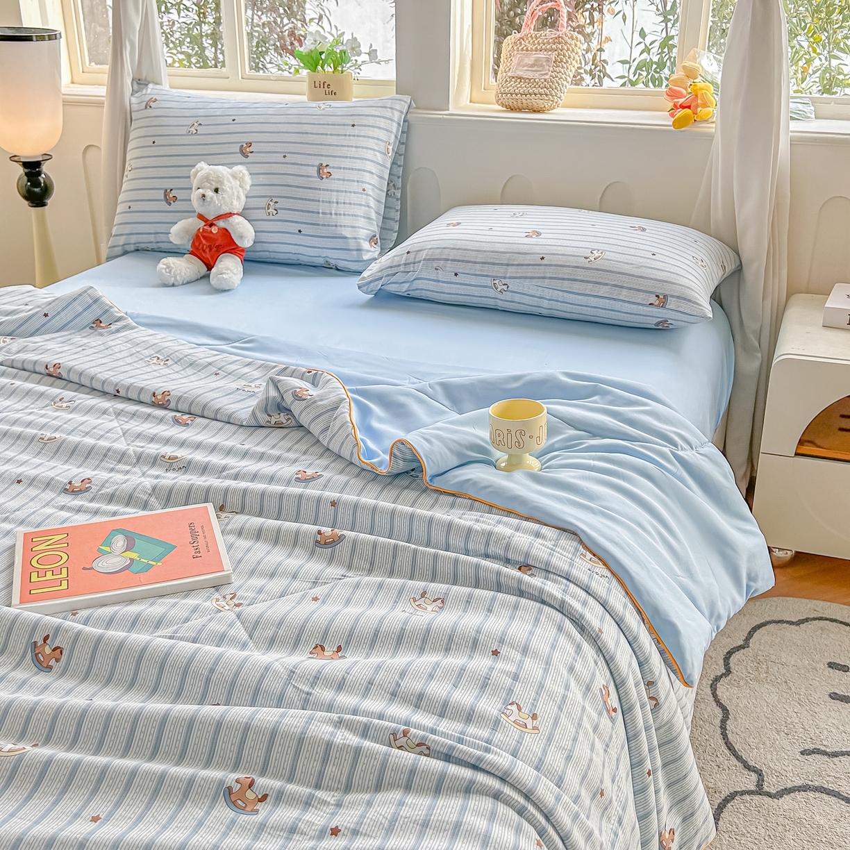 91家纺网 家纺一手货源 找家纺 富艺隆 2026新款A类水洗棉双层纱夏被空调被 皱皱纱夏凉被 蓝纹木马星