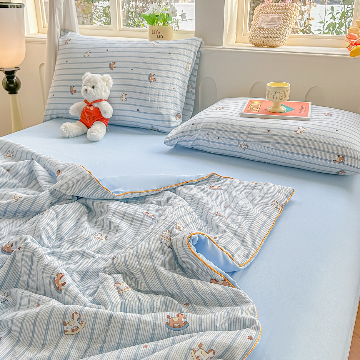 91家纺网 家纺一手货源 找家纺 富艺隆 2026新款A类水洗棉双层纱夏被空调被 皱皱纱夏凉被 蓝纹木马星