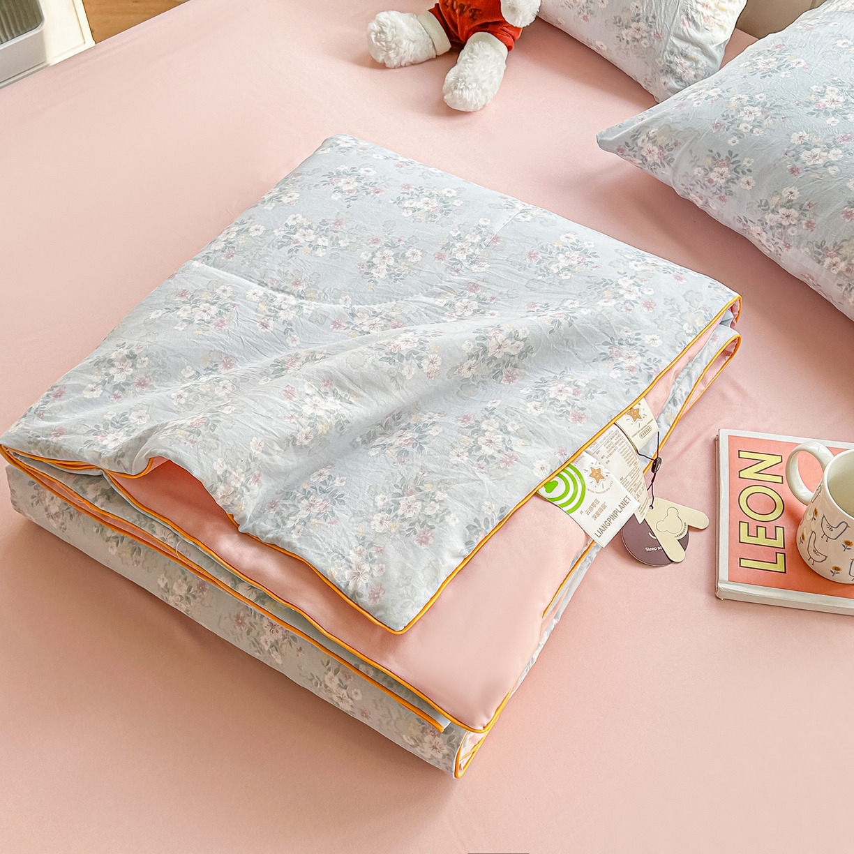 91家纺网 家纺一手货源 找家纺 富艺隆 2026新款A类水洗棉双层纱夏被空调被 皱皱纱夏凉被 气泡蓝莓