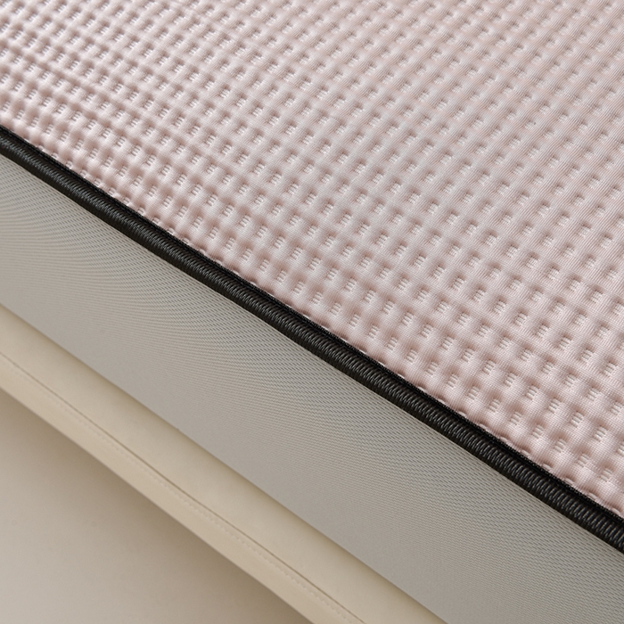 91家纺网 家纺一手货源 找家纺 炫拼家纺 2026新款A类凉豆豆华夫格卡通绣花床笠席 名媛兔