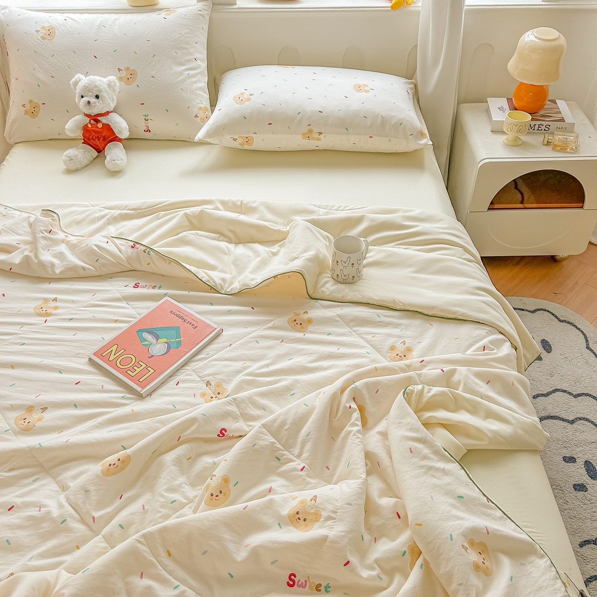 91家纺网 家纺一手货源 找家纺 富艺隆 2026新款A类水洗棉双层纱夏被空调被 皱皱纱夏凉被 小熊冰淇淋