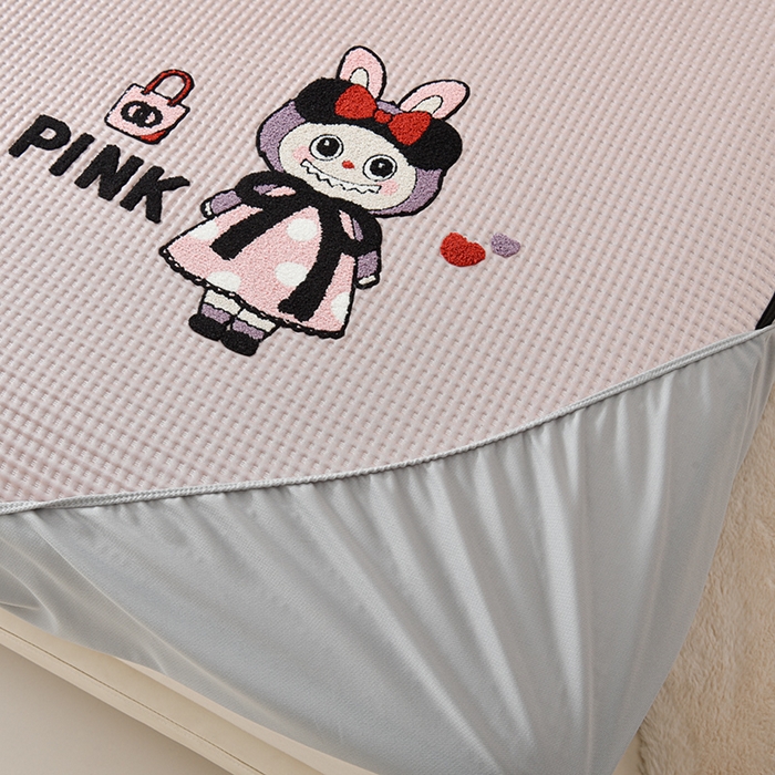 91家纺网 家纺一手货源 找家纺 炫拼家纺 2026新款A类凉豆豆华夫格卡通绣花床笠席 名媛兔