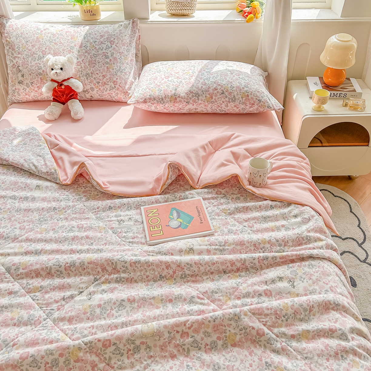 91家纺网 家纺一手货源 找家纺 富艺隆 2026新款A类水洗棉双层纱夏被空调被 皱皱纱夏凉被 幸运可爱兔