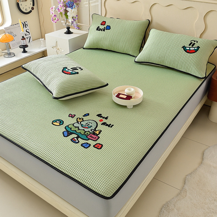 91家纺网 家纺一手货源 找家纺 炫拼家纺 2026新款A类凉豆豆华夫格卡通绣花床笠席 最靓的树