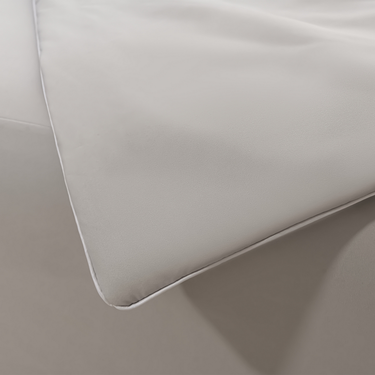 91家纺网 家纺一手货源 找家纺 预言家纺 2026新款水洗冰丝床笠款夏被四件套空调被跨境外贸床笠款 慕斯银灰